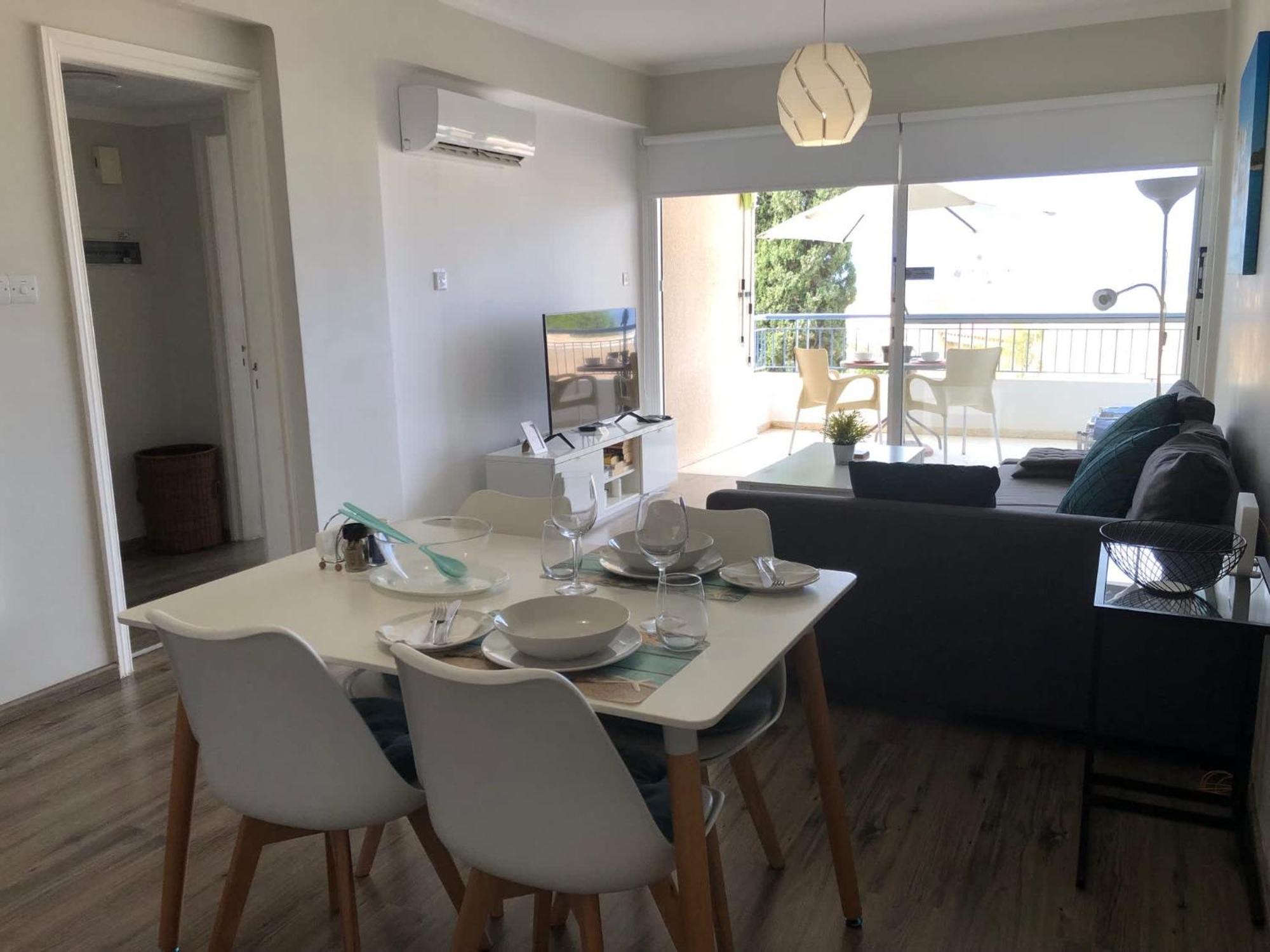 Kings Palace - Modern And Stylish 1 Bedroom Apartment Paphos Buitenkant foto